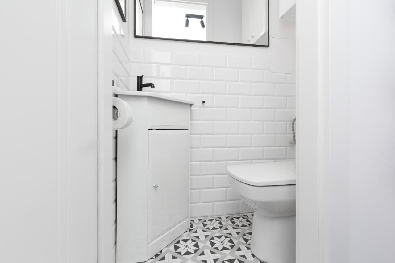 City Center Mezzanine Studio Chmielna By Noclegi Renters Varşova Dış mekan fotoğraf